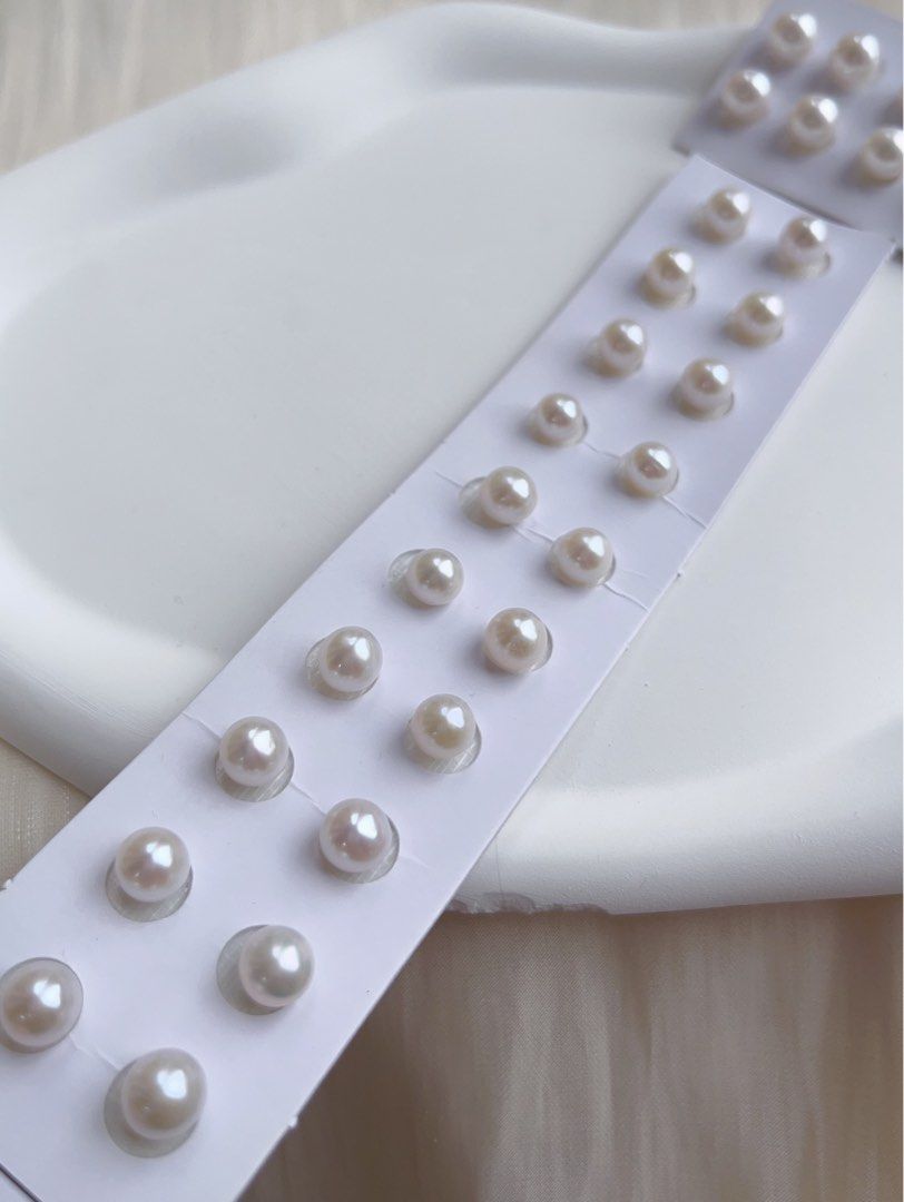 [Sale] [Customisation Order] Freshwater White Round Pearl Ear Studs|6.5-7mm|7-7.5mm|Minimalist|Classic