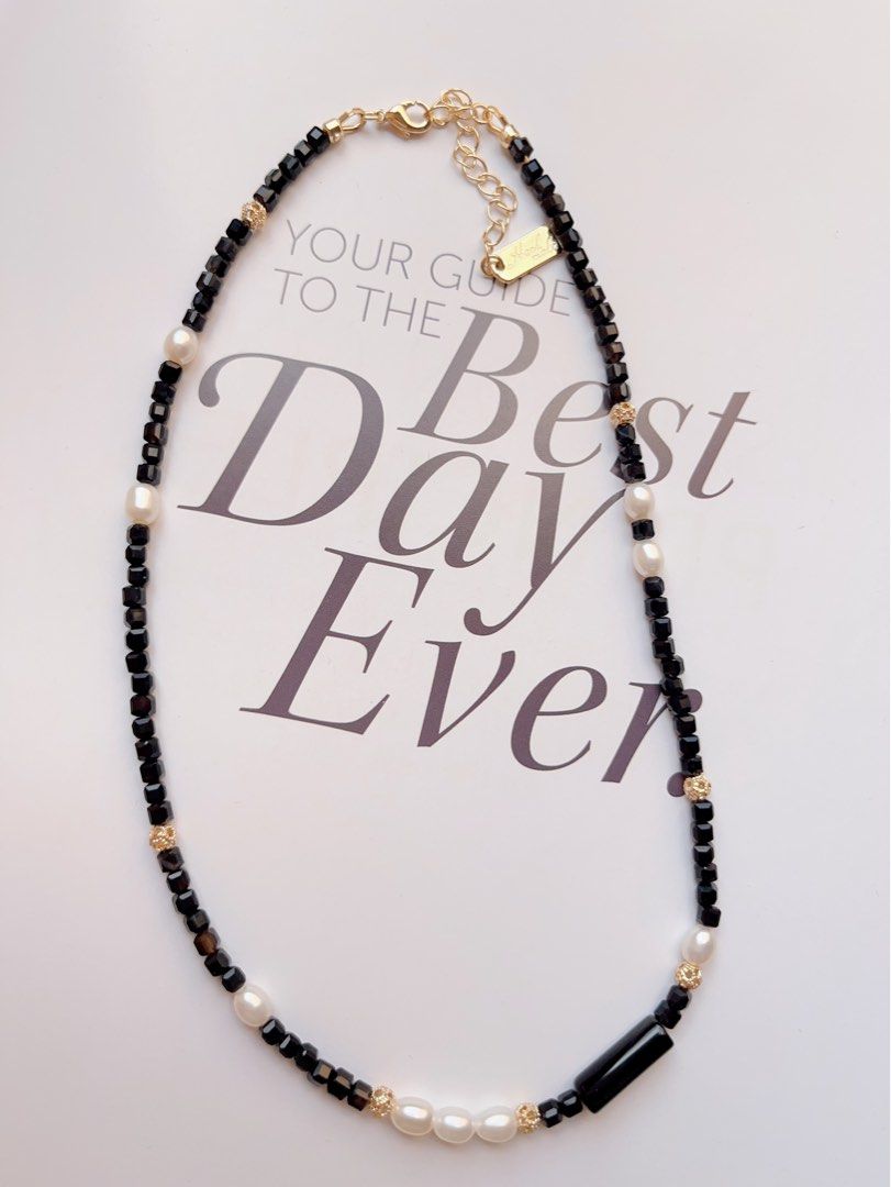 #PN508 [Sale] Elegant Simplicity| Freshwater Pearl & Black Spinel Necklace | Black Agate