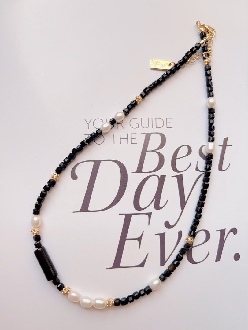 #PN508 [Sale] Elegant Simplicity| Freshwater Pearl & Black Spinel Necklace | Black Agate