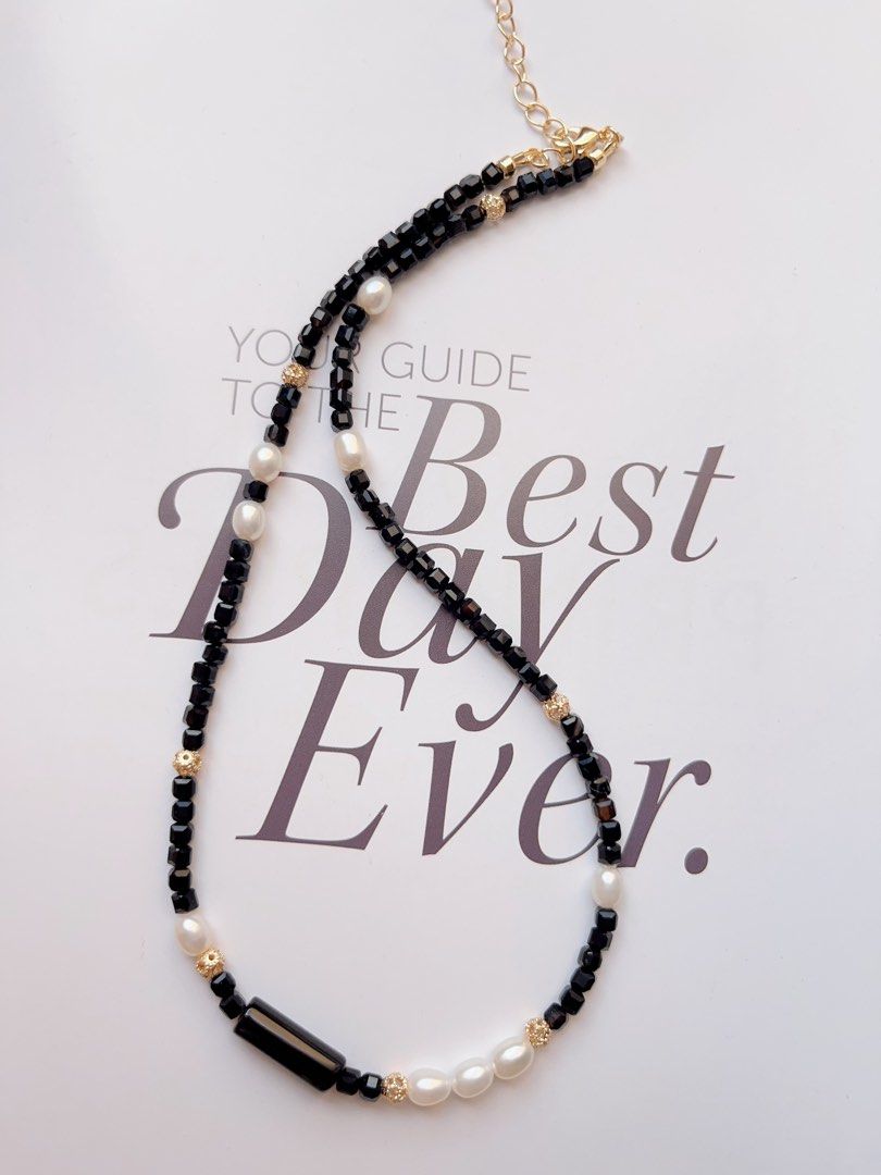 #PN508 [Sale] Elegant Simplicity| Freshwater Pearl & Black Spinel Necklace | Black Agate