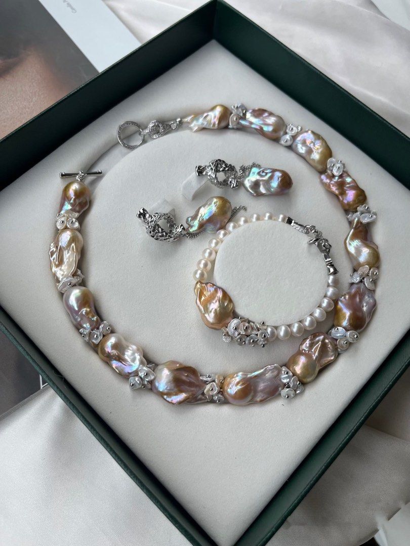 [Floral Series] Baroque Miracle |Freshwater Pearl Necklace & Bracelet & Earrings Set|Well Made|Petal Pearl |Golden Lustre |Big Baroque