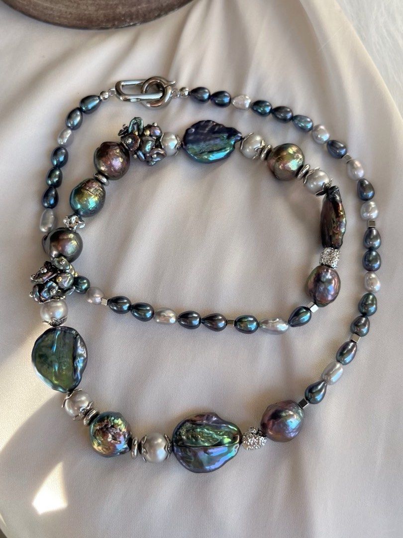 #PN472 [👻Halloween 🎃 ] [Floral Series] Black Duchess|Freshwater Pearl Necklace |Grey & Black Pearls |Electro-treated Colour |Lustrous|Baby Pearl Petals|60cm