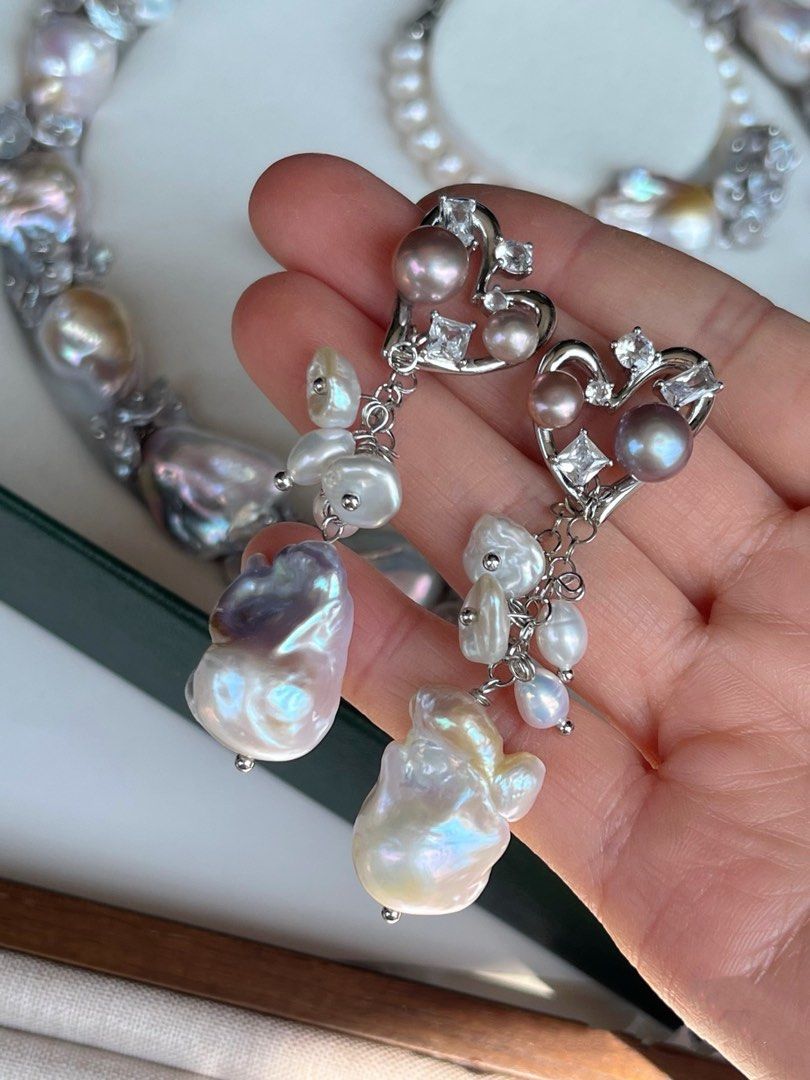 [Floral Series] Silver Crown |Freshwater Pearl Necklace & Bracelet & Earrings Set | Big Baroque Pearl |Silver-grey Lustre |Natural Flaws |Petal Pearl