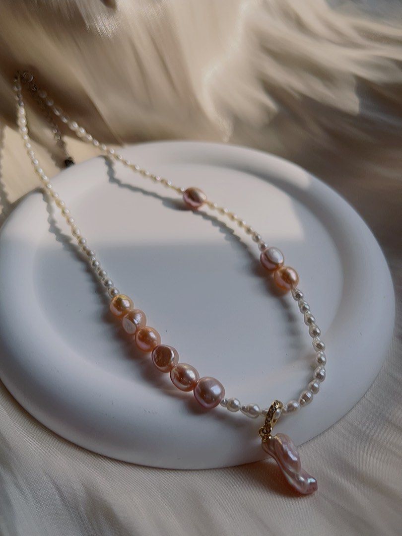 #PN579 Freshwater Baroque Pearl Necklace |Baby Pearls|Removable “Leaf” Pendant |Mixed Colour