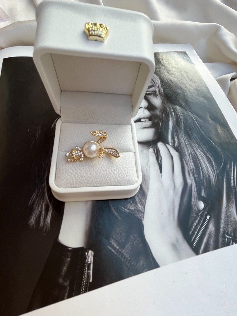 Freshwater Pearl Adorable Rabbit Brooch