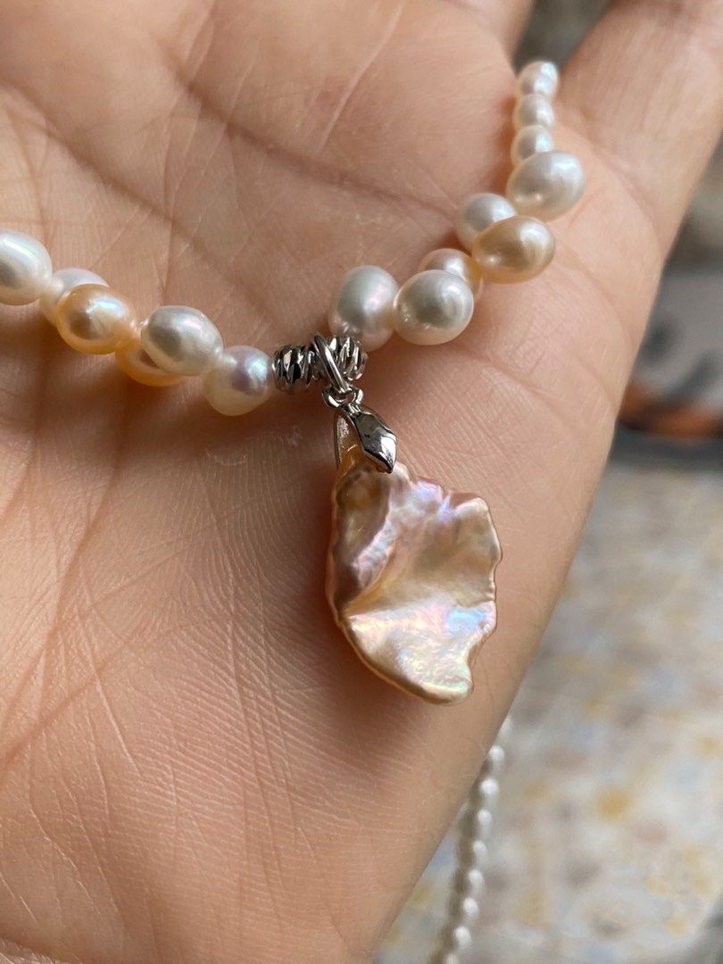 #PN582 [Clearance Sale] Freshwater Pearl Necklace |Flower Petal Pendant |Superb Lustre|Baby Pearls |Mixed Colour