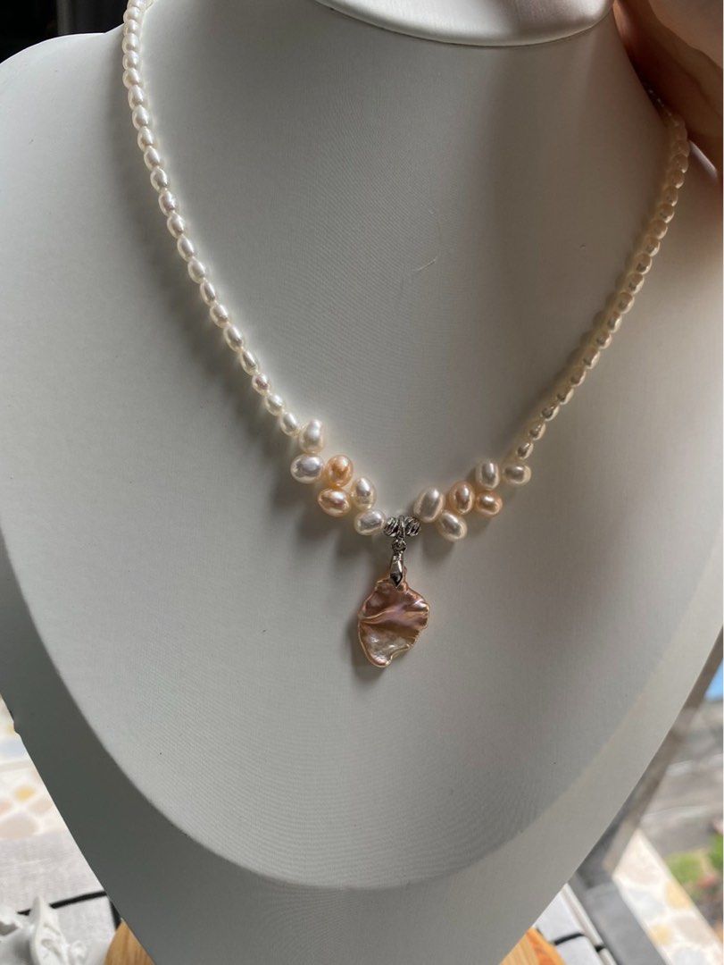 #PN582 [Clearance Sale] Freshwater Pearl Necklace |Flower Petal Pendant |Superb Lustre|Baby Pearls |Mixed Colour