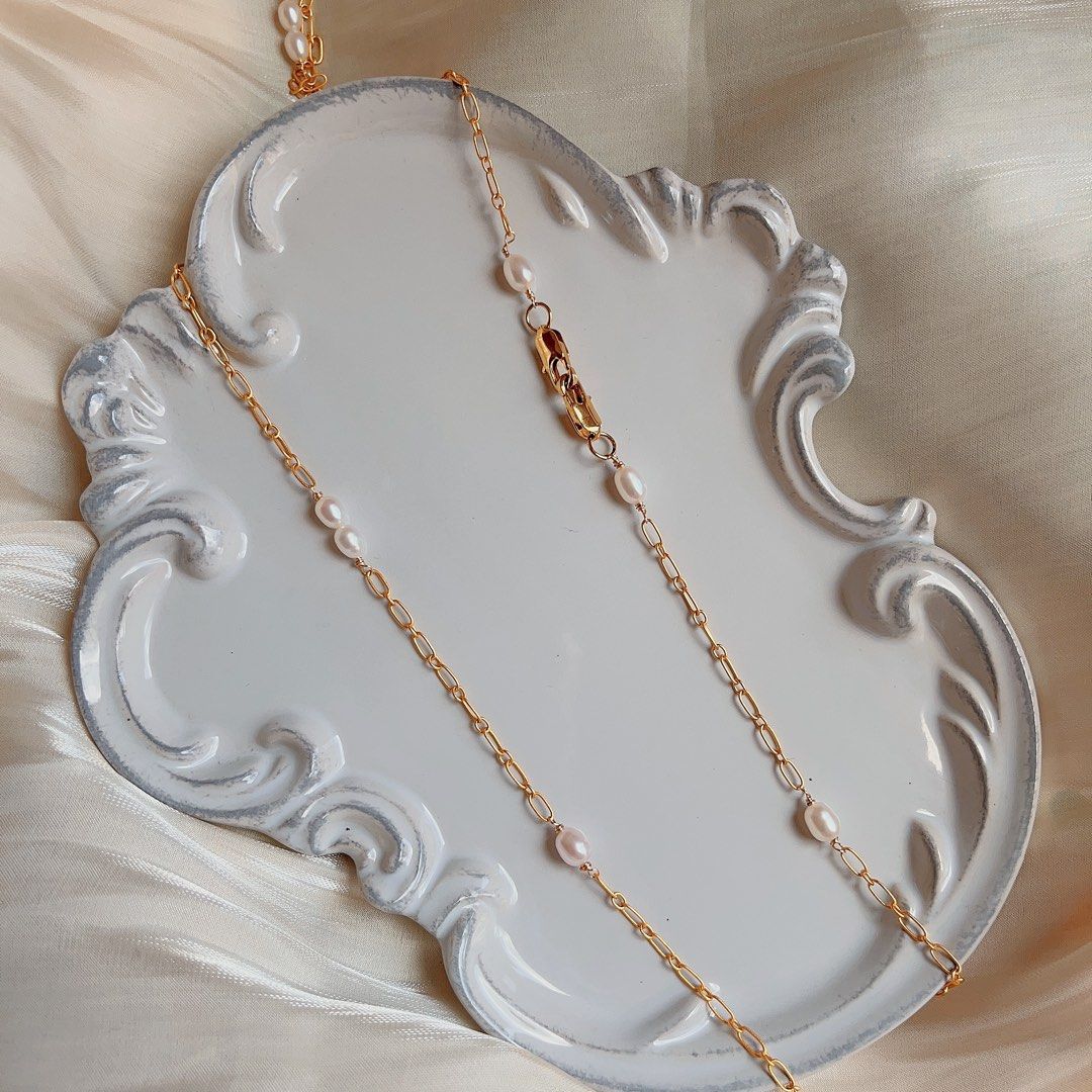 #PN587 [Sale]Genuine Freshwater Pearl Bell & Alluvial Gold Double-sided Peony Plate Necklace