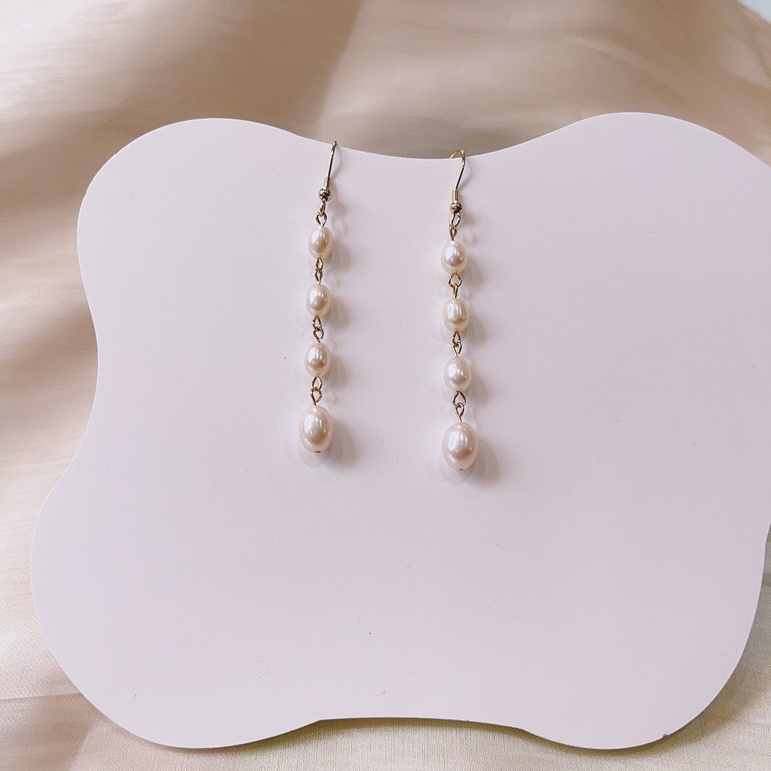 Genuine Freshwater Pearl Earrings White Rive Pearls Size Mixed