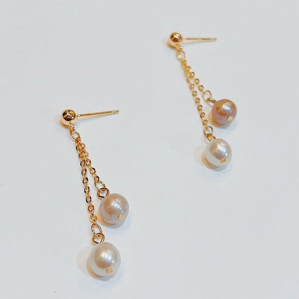 [Free Shipping] Genuine Freshwater Pearl Earrings White & Purple Pearls on Chains