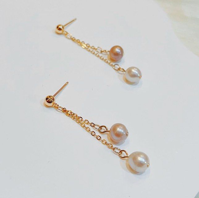 [Free Shipping] Genuine Freshwater Pearl Earrings White & Purple Pearls on Chains