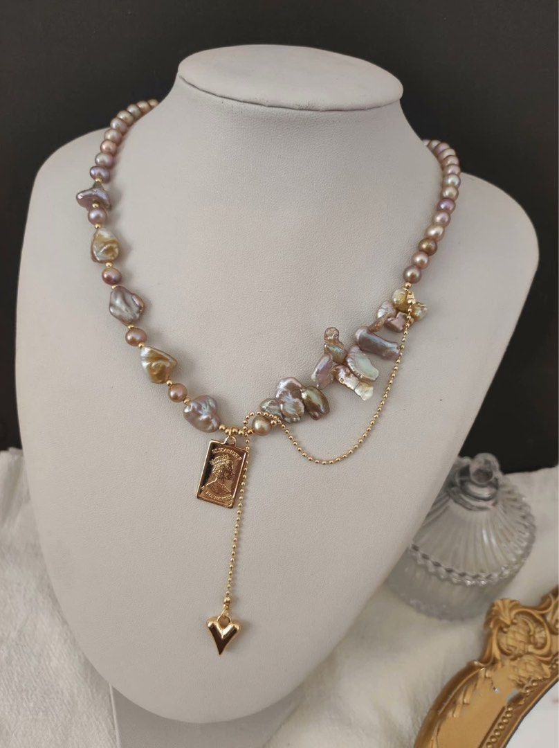 #PN520 [Clearance Sale] Heart on Plate|Freshwater Pearl Necklace |Lute Shaped Pearl |Irregular Baroque Pearl |Dark Golden-ish Purple |Dripping Heart