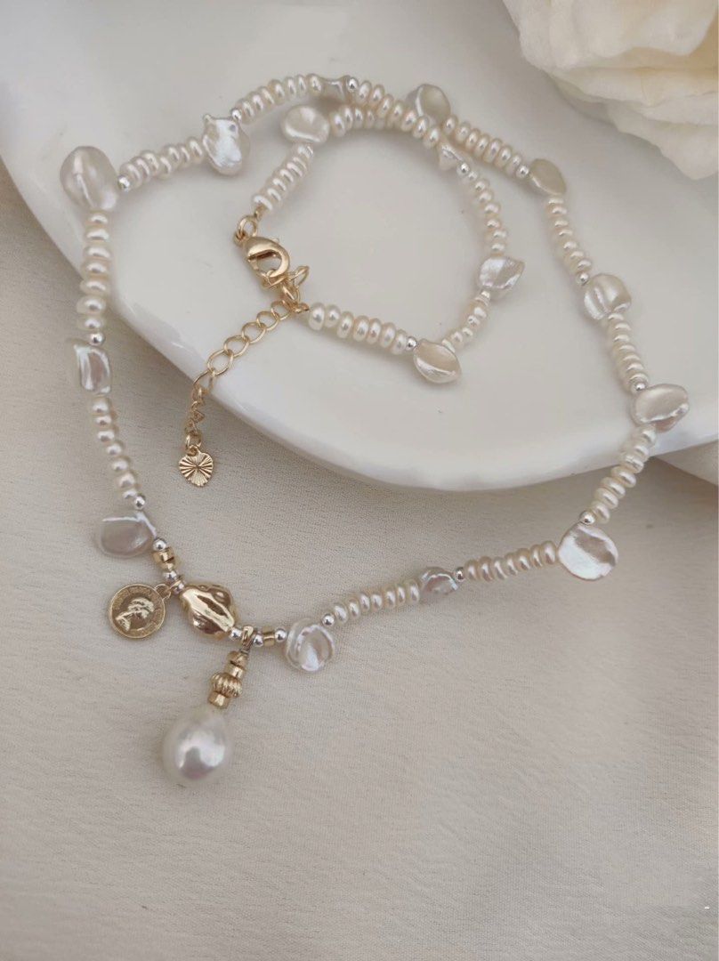 #PN516 Little Wonder |Freshwater Pearl Necklace |Flower Petal Pearl |Baby Baroque Pearl |Pendant with Mirror like Lustre