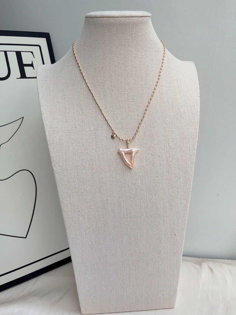 #PN1009 Freshwater Pearl Necklace | Big Heart 💓 Shape| 40+5cm| Special & Unique | Detachable Pendant