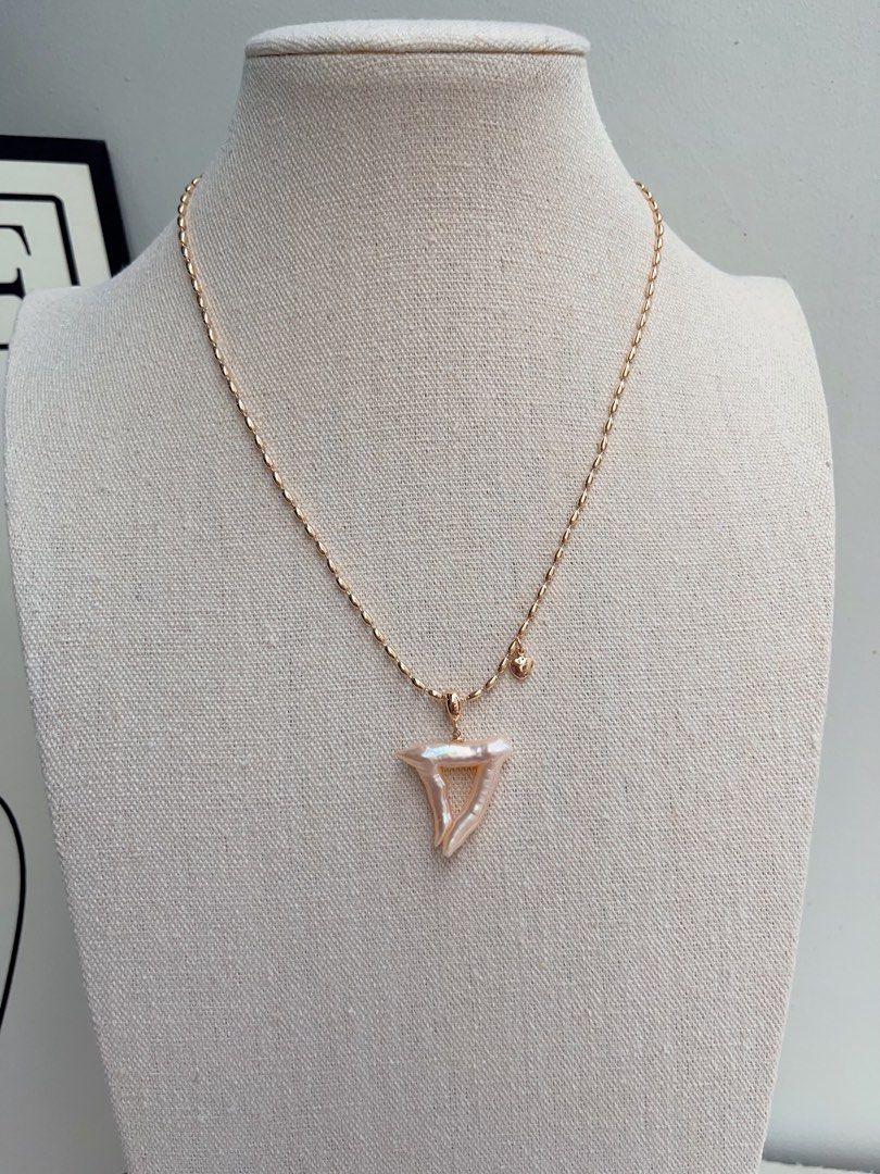 #PN1009 Freshwater Pearl Necklace | Big Heart 💓 Shape| 40+5cm| Special & Unique | Detachable Pendant