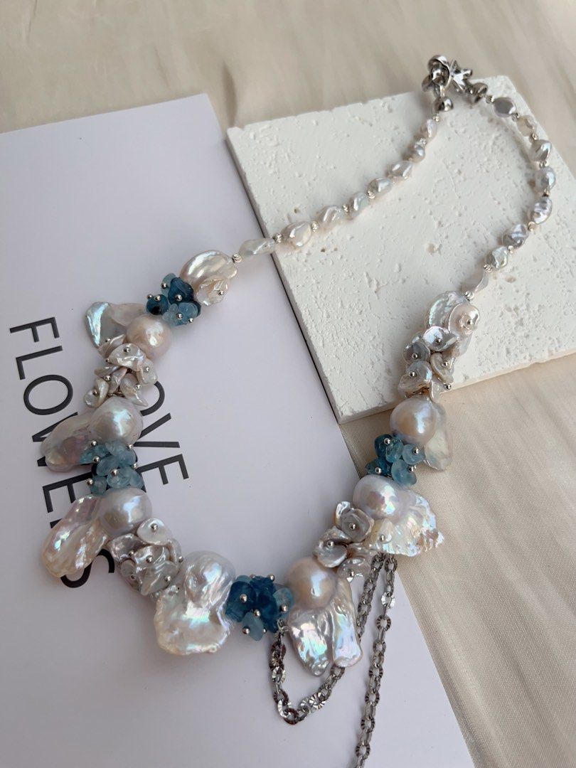 #PN1015 [Floral Series] Freshwater Pearl Necklace | Moonlight Garden | Candy Paper Lustre| Cold Silver Lustre | Pearl & Aquamarine Petals |Ocean Style | White & Blue| 42cm| Magical Shine