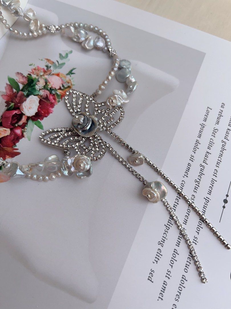 #PN1016 Freshwater Pearl Necklace | Flying Butterfly 🦋 | Silver-blue Pearl Stone| Baby Pearl Lace| 42cm| Big Butterfly | Dangling Shining | Everyday Luxury