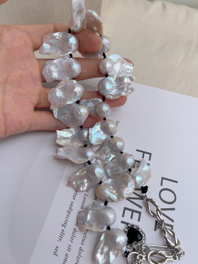 #PN1019 Freshwater Pearl Necklace | French Style | Strong Personality | Lustrous Fishtail Baroque Big| 43cm| Black Agate Pendant | Once in A Lifetime | Natural Flaws