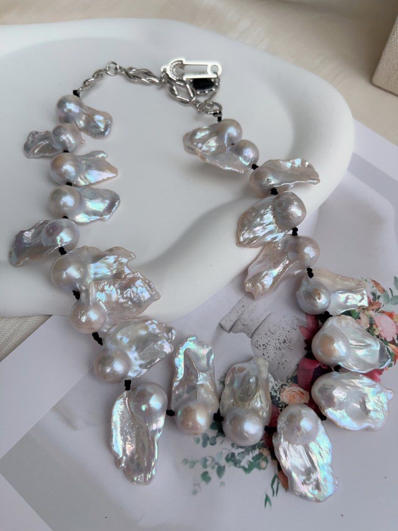 #PN1019 Freshwater Pearl Necklace | French Style | Strong Personality | Lustrous Fishtail Baroque Big| 43cm| Black Agate Pendant | Once in A Lifetime | Natural Flaws