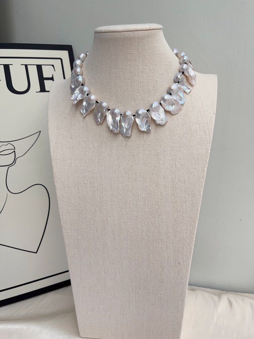 #PN1019 Freshwater Pearl Necklace | French Style | Strong Personality | Lustrous Fishtail Baroque Big| 43cm| Black Agate Pendant | Once in A Lifetime | Natural Flaws