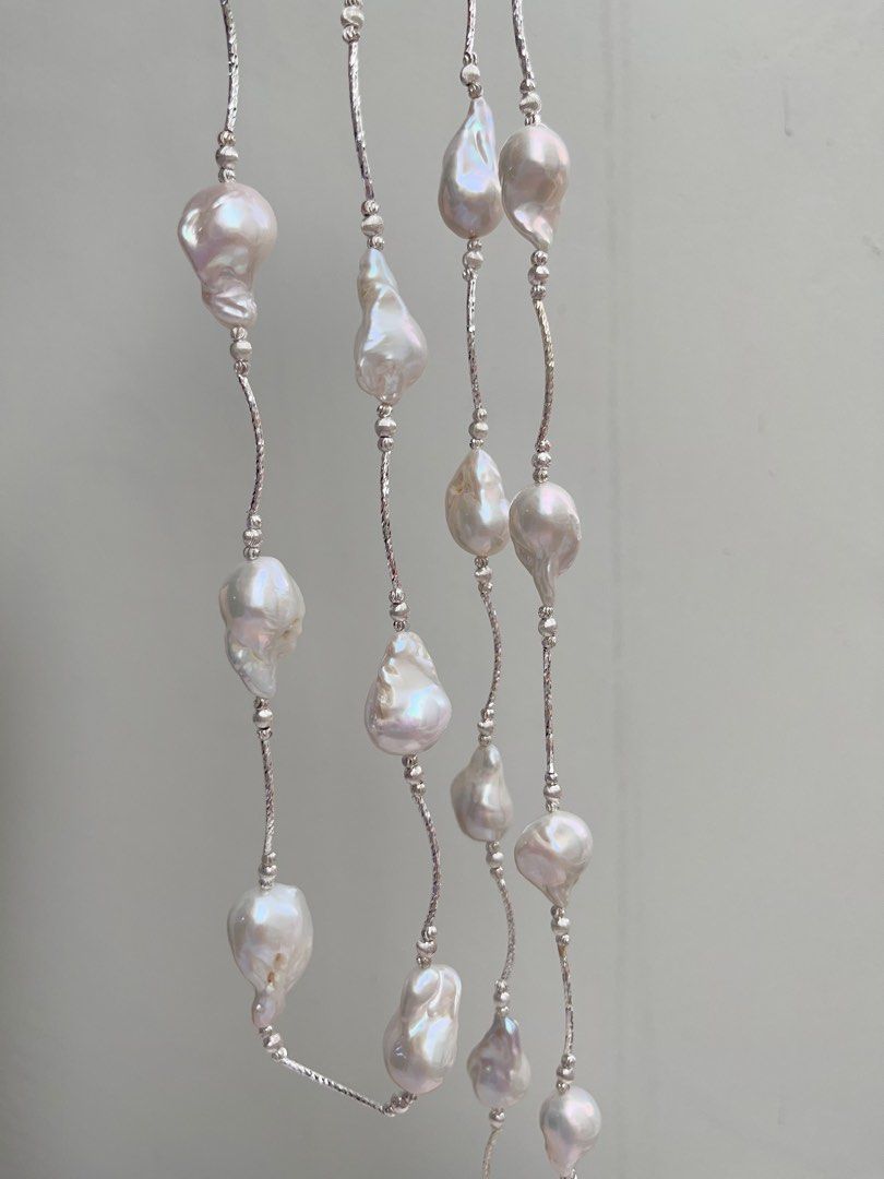 #PN1058 Restock| Freshwater Pearl Necklace | Super Long 122cm Fishtail Baroque Sweater Necklace | Lustrous White| 3 Rounds| Multiple Way of Wearing| Style as You Like| Diverse Coordination| Elegance & Beauty| Power of Natural| Perfect Gift for Christmas 🤶