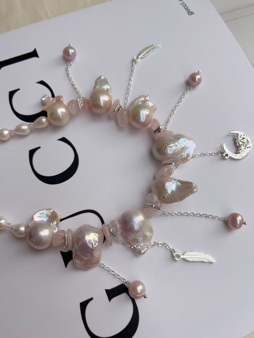 #PN1062 Freshwater Pearl Necklace | Pink Lustre Fishtail Baroque | Rose Quartz Chips| Dangling Pearls| 43cm| Wings of Angels | Moon, Feather 🪶 | Christmas Gift 💝 | Princess Vibe