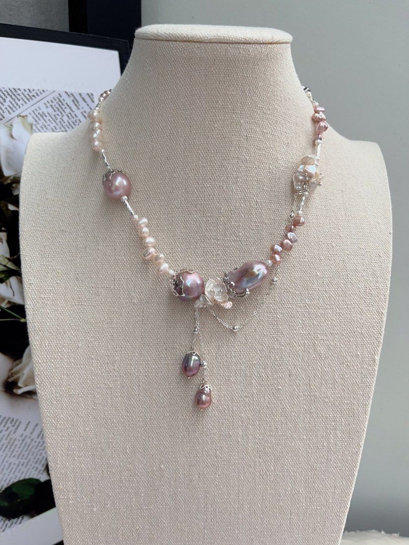 #PN1063 [Floral Series] Freshwater Pearl Necklace | Wheat Ear Rice Pearl | Big Purple Baroque | White Petals | Excellent Lustre | Dangling 🍆 Baroque | Flower Clasp| 41cm| Avocado | Christmas Gift 💝 | Romance Starts