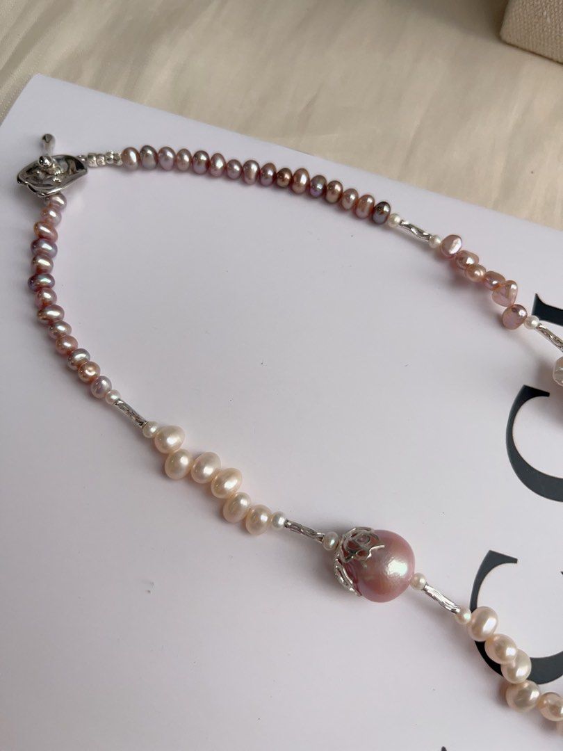 #PN1063 [Floral Series] Freshwater Pearl Necklace | Wheat Ear Rice Pearl | Big Purple Baroque | White Petals | Excellent Lustre | Dangling 🍆 Baroque | Flower Clasp| 41cm| Avocado | Christmas Gift 💝 | Romance Starts