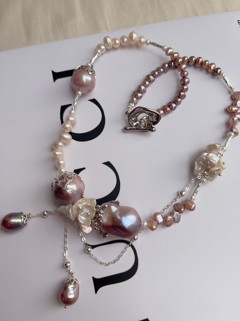 #PN1063 [Floral Series] Freshwater Pearl Necklace | Wheat Ear Rice Pearl | Big Purple Baroque | White Petals | Excellent Lustre | Dangling 🍆 Baroque | Flower Clasp| 41cm| Avocado | Christmas Gift 💝 | Romance Starts