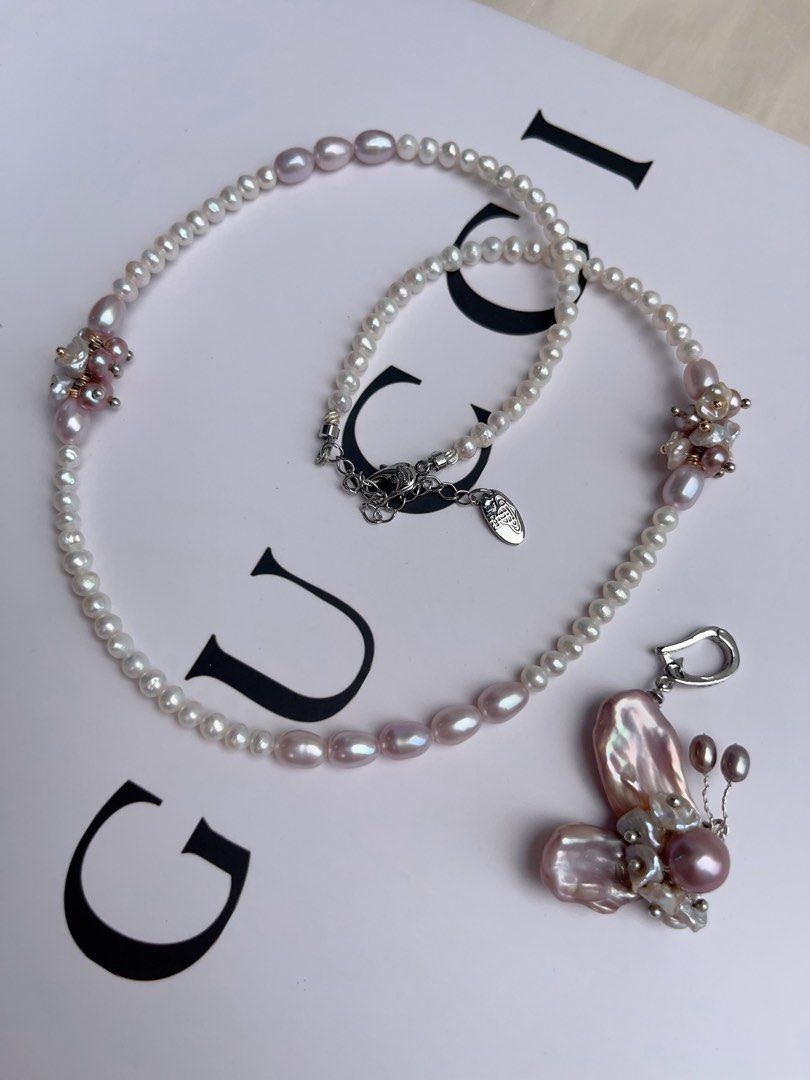 #PN1067 [Floral Series] Freshwater Pearl Necklace | Delicate Pearl Butterfly 🦋 | Detachable Pendant | Petals| Rice Baroque | Dark Purple | Lustrous | 44cm| Natural Wonderland