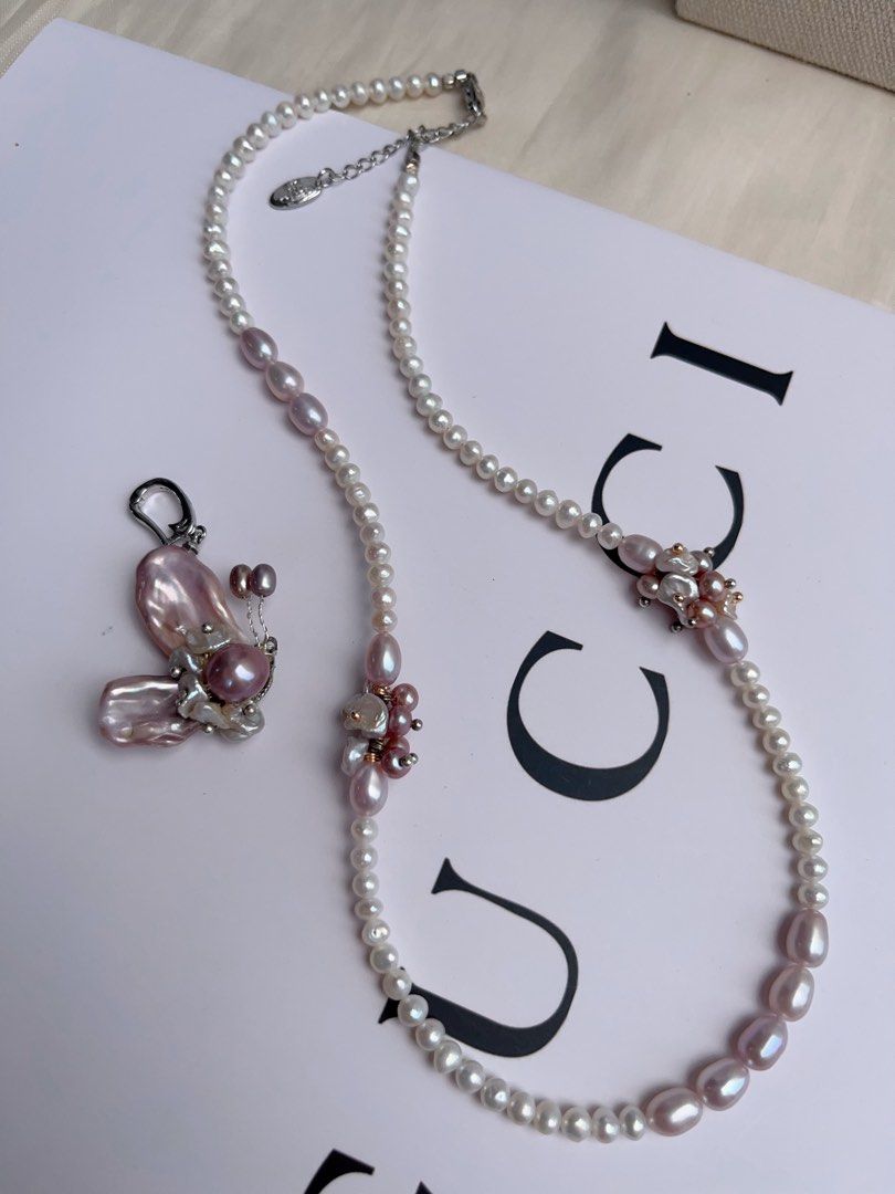 #PN1067 [Floral Series] Freshwater Pearl Necklace | Delicate Pearl Butterfly 🦋 | Detachable Pendant | Petals| Rice Baroque | Dark Purple | Lustrous | 44cm| Natural Wonderland