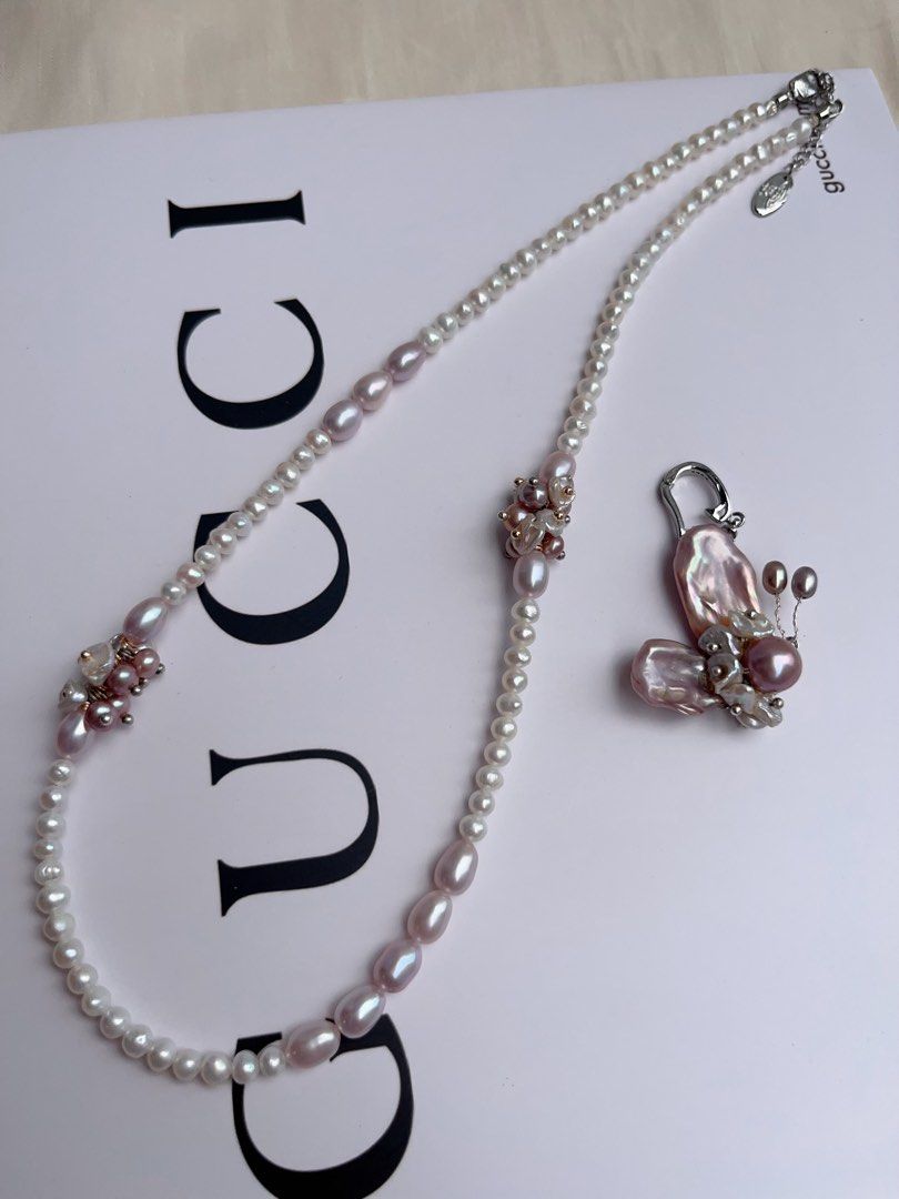 #PN1067 [Floral Series] Freshwater Pearl Necklace | Delicate Pearl Butterfly 🦋 | Detachable Pendant | Petals| Rice Baroque | Dark Purple | Lustrous | 44cm| Natural Wonderland