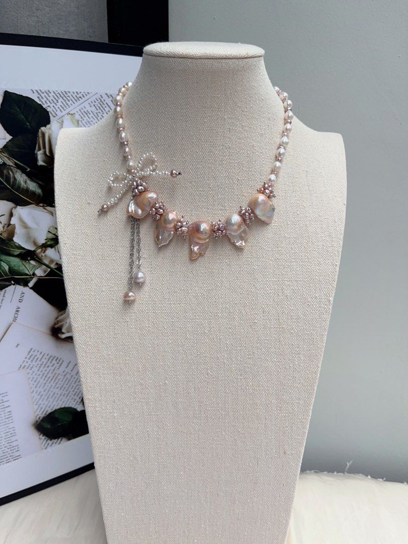 #PN1069 [Floral Series] Freshwater Pearl Necklace | Wisteria| Fishtail Baroque | Baby Pearl Bow Tie Structure | Lustrous | 40+5cm| Natural Defects| You Take The Dominance