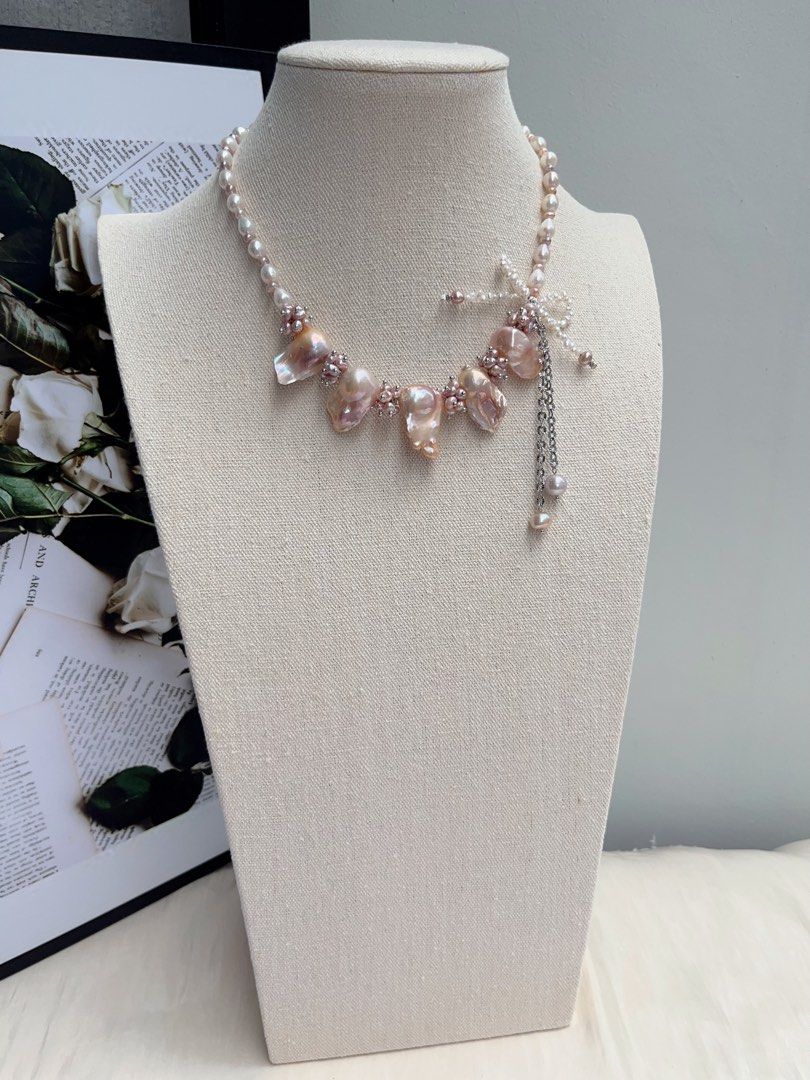 #PN1069 [Floral Series] Freshwater Pearl Necklace | Wisteria| Fishtail Baroque | Baby Pearl Bow Tie Structure | Lustrous | 40+5cm| Natural Defects| You Take The Dominance