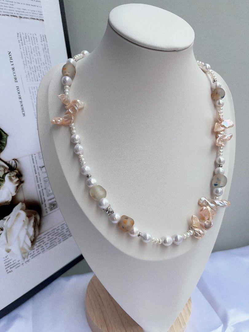 #PN1089 Freshwater Pearl Necklace| Baby Pearl| White Wedding| Light Champagne Long Petals| Lustrous| You Deserve It| Zircon Clasp| 52cm