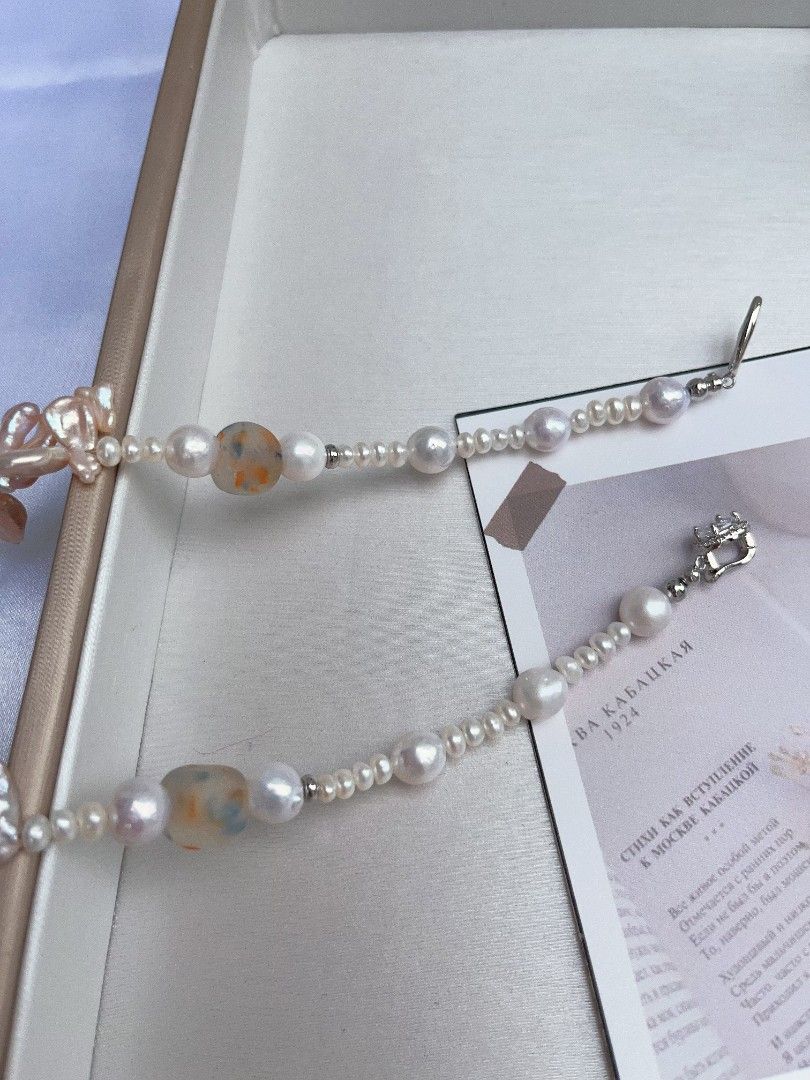 #PN1089 Freshwater Pearl Necklace| Baby Pearl| White Wedding| Light Champagne Long Petals| Lustrous| You Deserve It| Zircon Clasp| 52cm