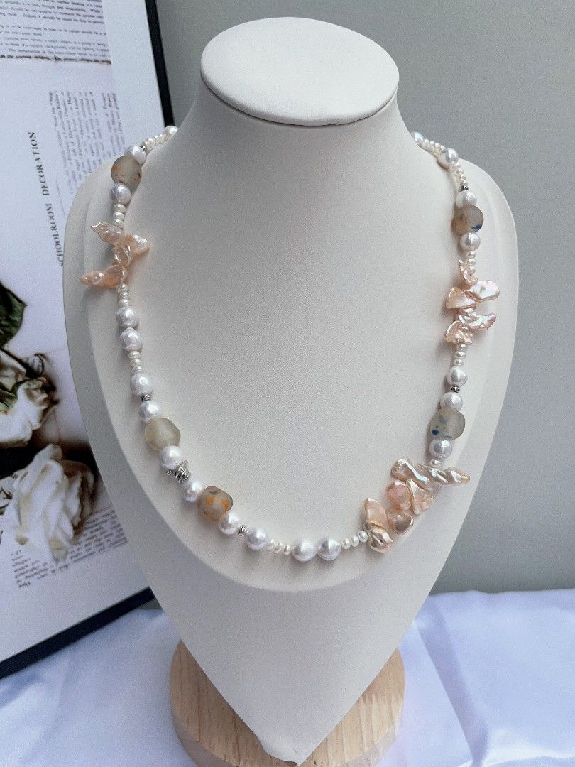 #PN1089 Freshwater Pearl Necklace| Baby Pearl| White Wedding| Light Champagne Long Petals| Lustrous| You Deserve It| Zircon Clasp| 52cm