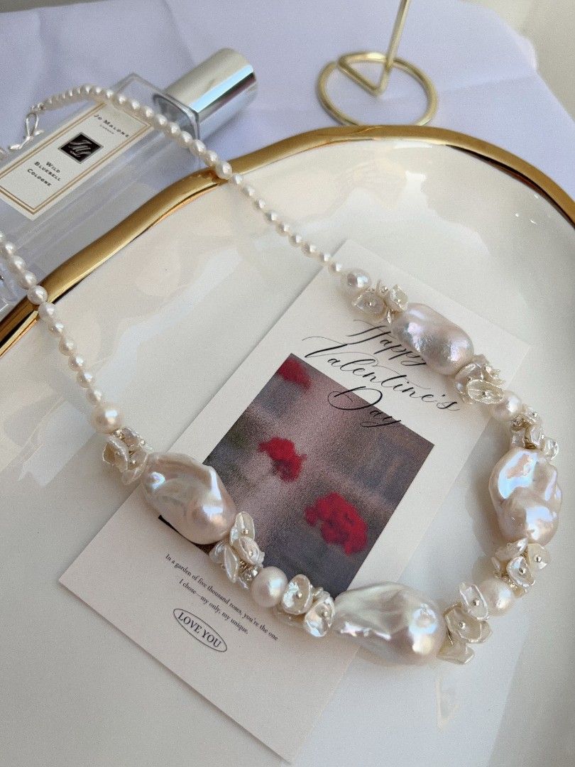 #PN1100 [Floral Series] Freshwater Pearl Necklace| 45cm| Light Pink Lustre White Fishtail Baroque Pearl| Superb Lustre| Petals Design| For Special Occasion| To Match Your Aura