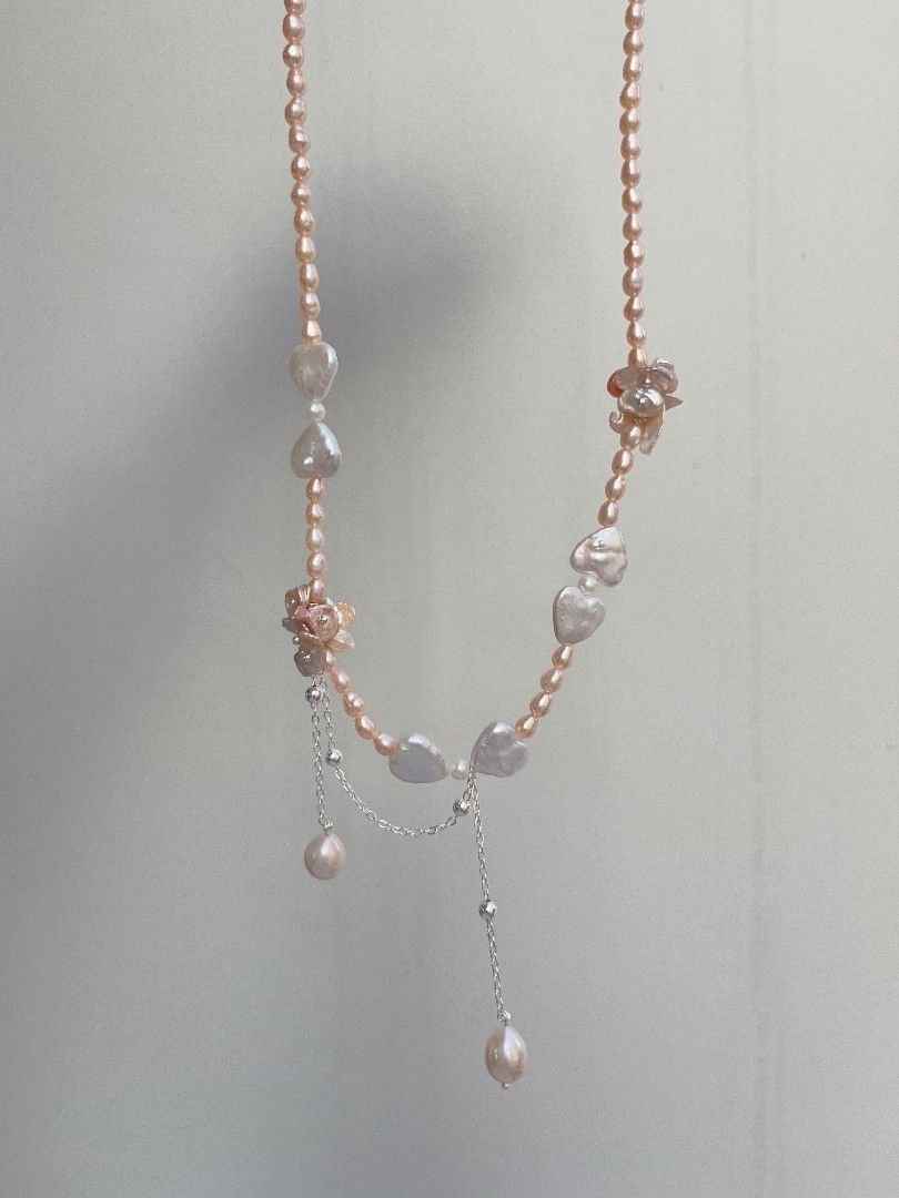 #PN1102 [Floral Series] Freshwater Pearl Necklace| Bow Tie Design| 💜 Shape Baroque| Silver Champagne Petals| Dangling Water drop Baroque Pearl Superb Lustre| 43+5cm| Anniversary Gift 🎁| Add A bit Romance