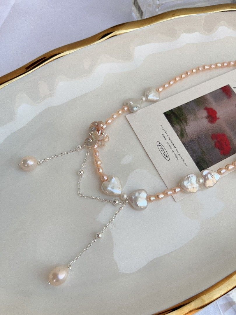 #PN1102 [Floral Series] Freshwater Pearl Necklace| Bow Tie Design| 💜 Shape Baroque| Silver Champagne Petals| Dangling Water drop Baroque Pearl Superb Lustre| 43+5cm| Anniversary Gift 🎁| Add A bit Romance
