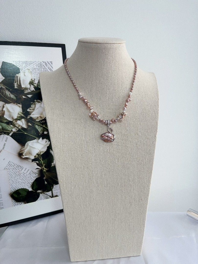 #PN1103 [Floral Series] Freshwater Pearl Necklace| Detachable Metallic Purple Swan Pendant| Wheat Ear Stone Baroque| 21*15mm Swan| 42+5cm| Dancing In Your Heart| Gift 💐 Choice