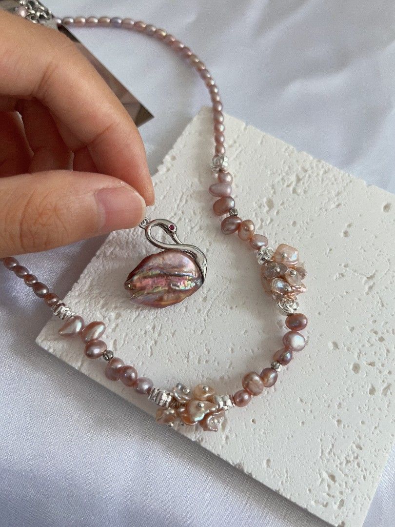 #PN1103 [Floral Series] Freshwater Pearl Necklace| Detachable Metallic Purple Swan Pendant| Wheat Ear Stone Baroque| 21*15mm Swan| 42+5cm| Dancing In Your Heart| Gift 💐 Choice