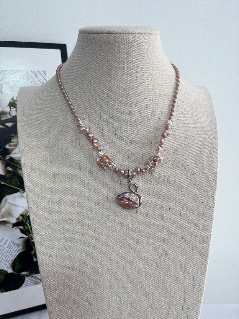 #PN1103 [Floral Series] Freshwater Pearl Necklace| Detachable Metallic Purple Swan Pendant| Wheat Ear Stone Baroque| 21*15mm Swan| 42+5cm| Dancing In Your Heart| Gift 💐 Choice