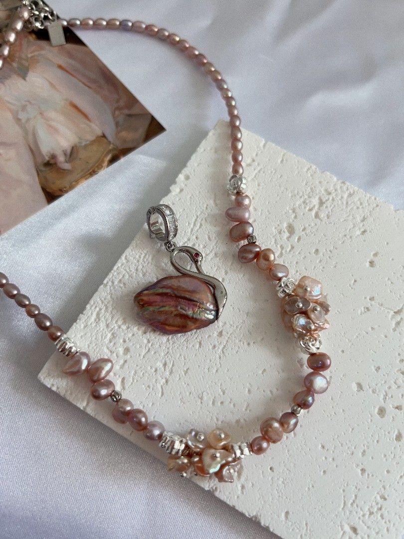#PN1103 [Floral Series] Freshwater Pearl Necklace| Detachable Metallic Purple Swan Pendant| Wheat Ear Stone Baroque| 21*15mm Swan| 42+5cm| Dancing In Your Heart| Gift 💐 Choice