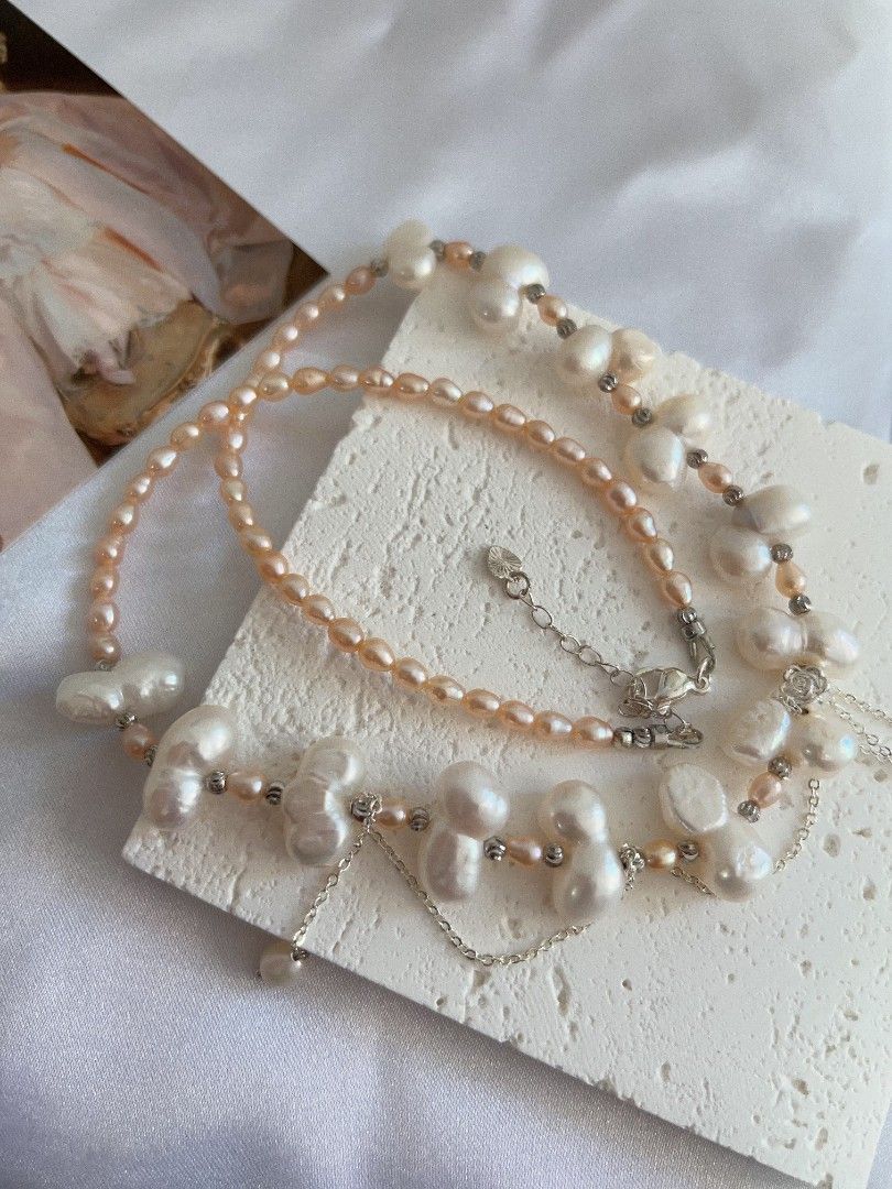 #PN1106 Freshwater Pearl Necklace| Dangling Pearl| 15mm White Peanut 🥜 Pearl| 4-5mm Champagne Rice Baroque| 44+5cm| Fun & Energetic