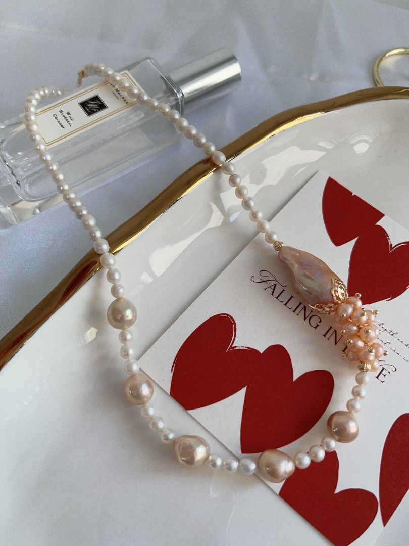 #PN1109 [Floral Series] Freshwater Pearl Necklace| 41cm| 26mm Pink Golden Fishtail Baroque Pearl| 5mm Chunky Baby Pearl| 9-10mm Rare Light Pastal Champagne Baroque Pearl| Always Have A Style