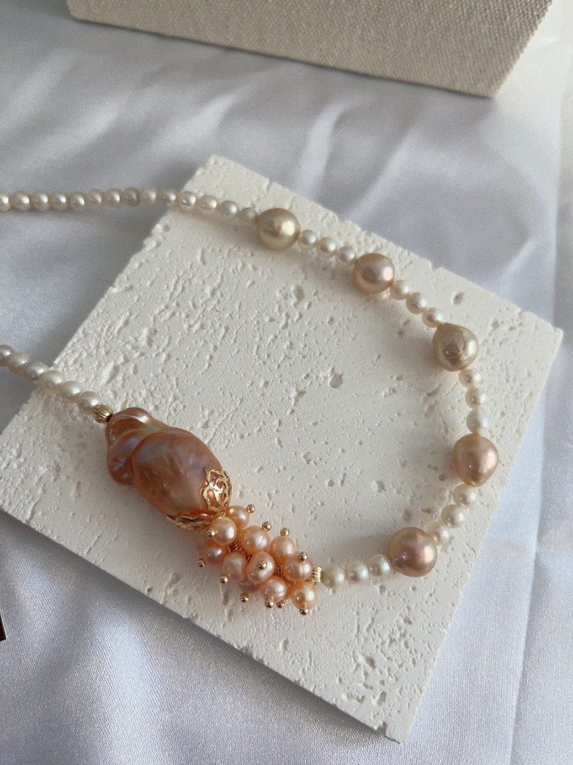 #PN1109 [Floral Series] Freshwater Pearl Necklace| 41cm| 26mm Pink Golden Fishtail Baroque Pearl| 5mm Chunky Baby Pearl| 9-10mm Rare Light Pastal Champagne Baroque Pearl| Always Have A Style