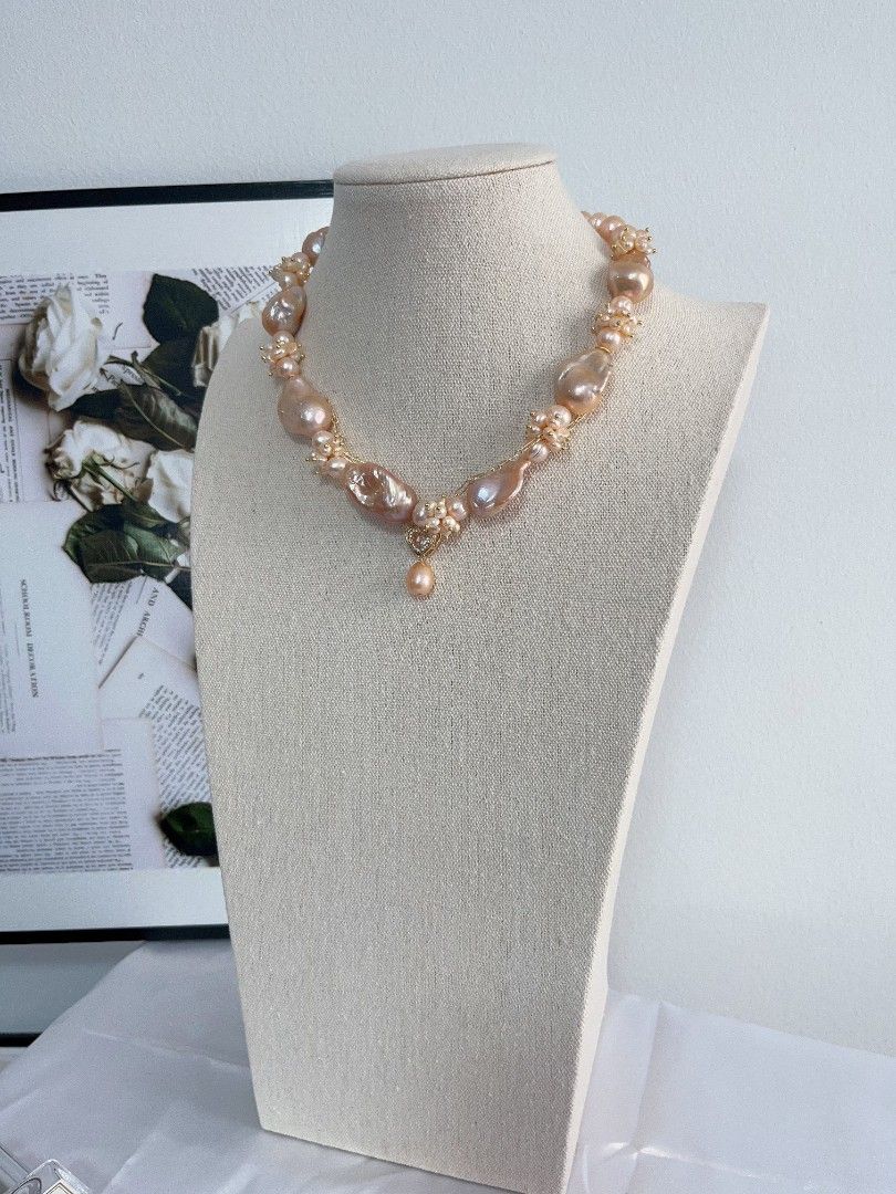 #PN1113 [Floral Series] 45cm Freshwater Pearl Necklace| Golden Rose| Chain Design| Heart Clasp| Lustrous| You Are Special| 24mm-30mm Big Fishtail Baroque Pearl|9mm-11mm Champagne Baroque Pearl with Growth Lines
