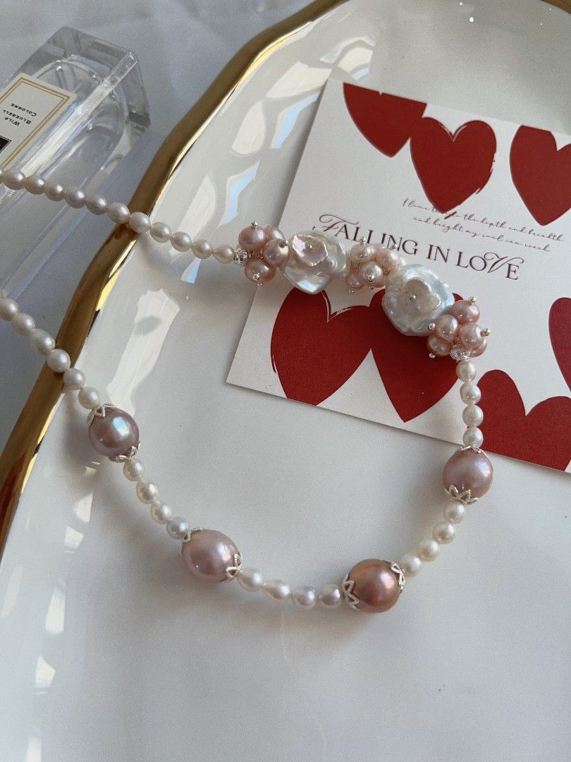 #PN1114 [Floral Series] Freshwater Pearl Necklace 42+5cm| Rose Garden Theme| Petal-on-pearl Design| Lustrous|10mm Metallic Purple Baroque| Your Taste of Aesthetics