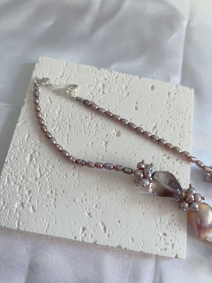 #PN1117 [Floral Series] Freshwater Pearl Necklace| Hollowen Theme| Dark Purple 3mm Baby Rice Pearl| Metallic Purple 23mm Fishtail Baroque| Top Clarity Amethyst Freeform| Gothic Style| 38+5cm